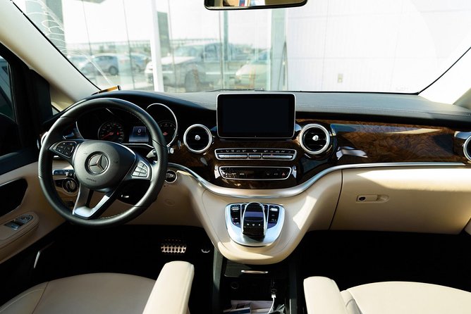 Athens Private Transfer: Central Athens to Piraeus Cruise Port - Luggage rules and vehicle fit