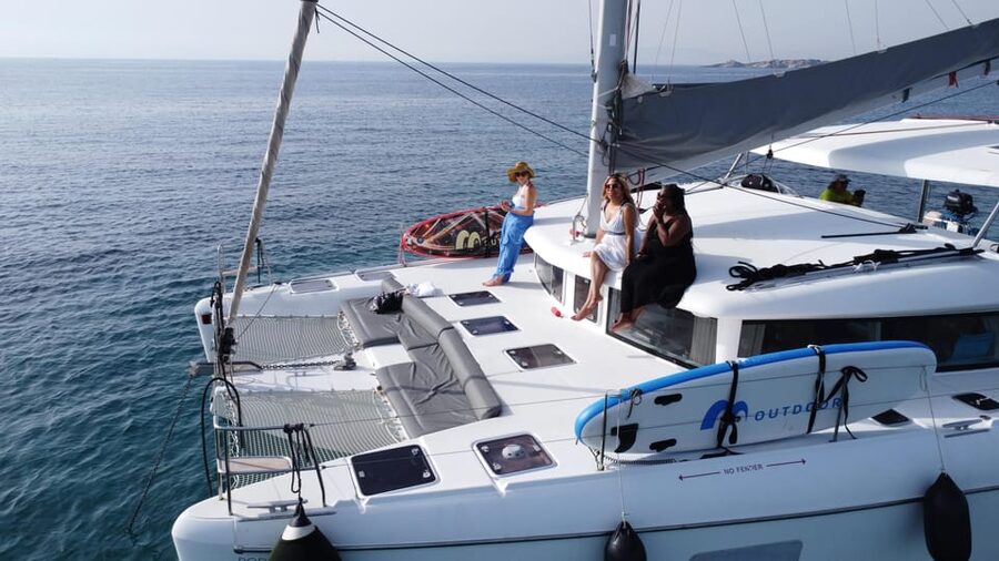 Athens: Riviera Catamaran Tour with Fresh Meal and Drinks - Cruising toward Hydrousa and Voula