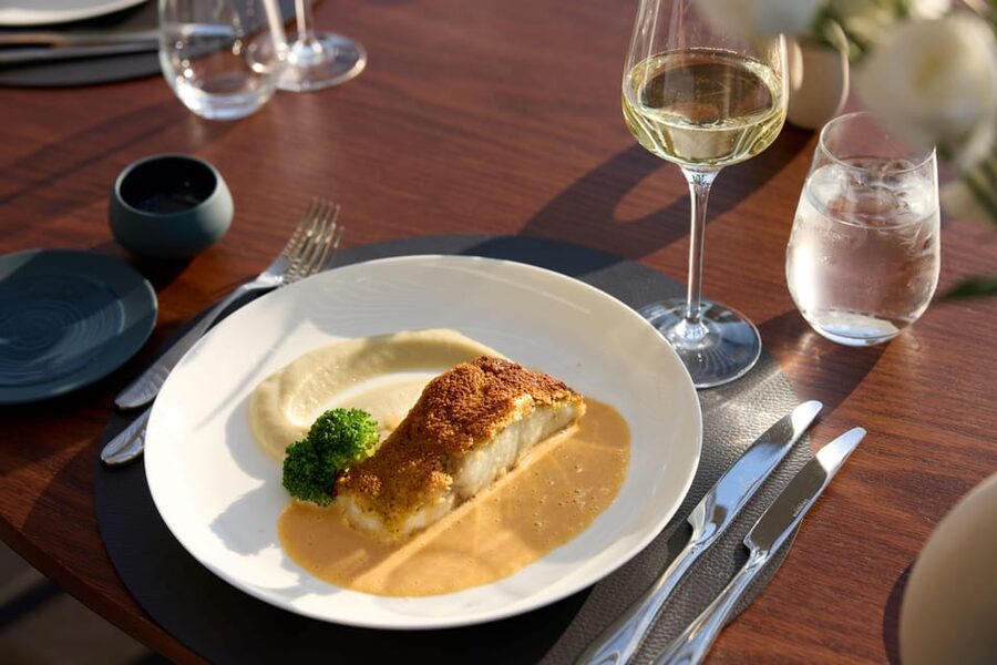 Athens: Rooftop Fine Dining at Whispers Restaurant - Who will enjoy Whispers most
