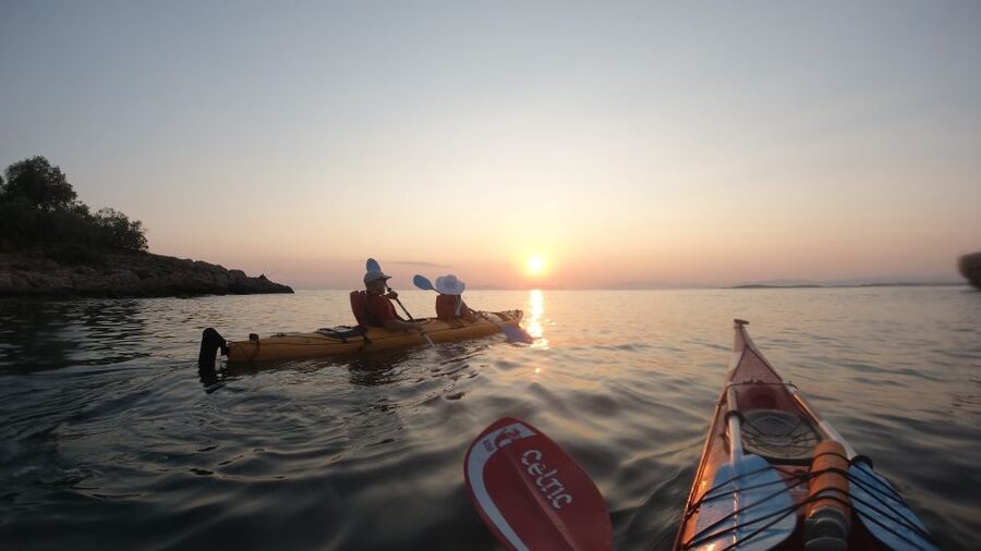 Athens: Sea Kayak Sunset Tour - Why this sunset kayak trip works in Athens