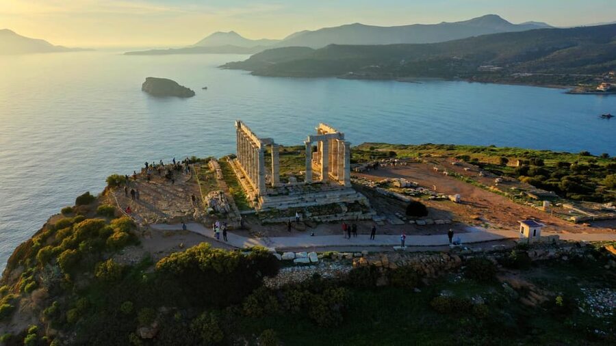 Athens: Sounio Poseidon Temple and Athenian Riviera Day Trip - The road to Cape Sounio