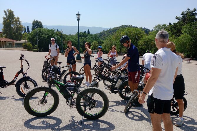 Athens Tour with Electric Bike - The changing of the guards at Syntagma Square