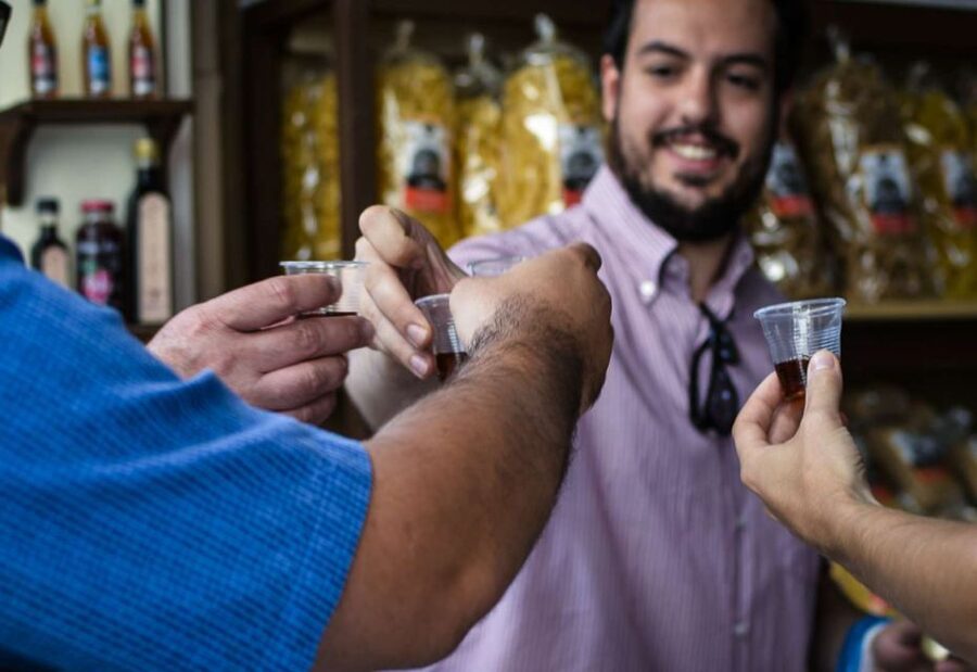 Athens: Ultimate Food Walking Tour with 15 Tastings - Who will enjoy this Athens food walk?
