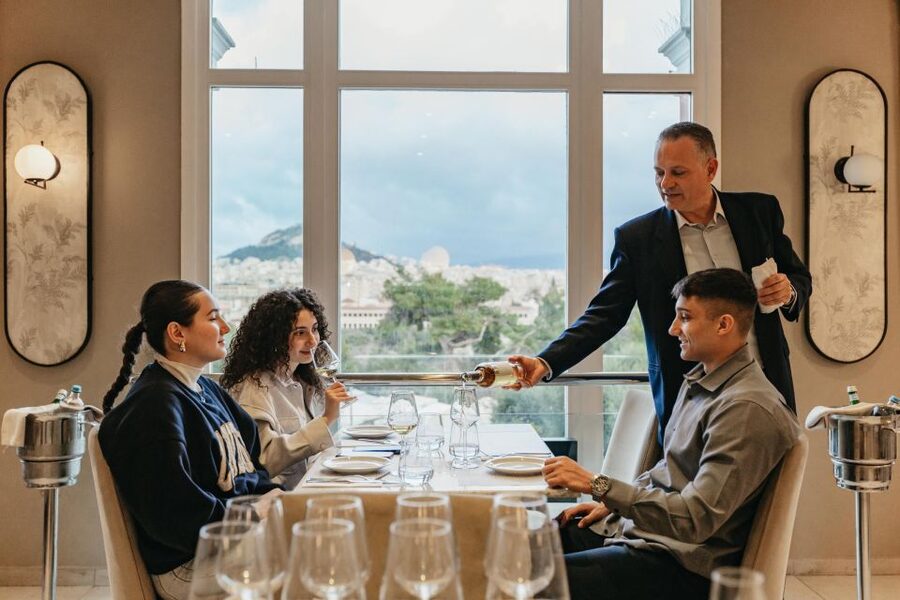 Athens: Wine Tasting with a Sommelier under the Acropolis - How to get the most from your 1.5 hours