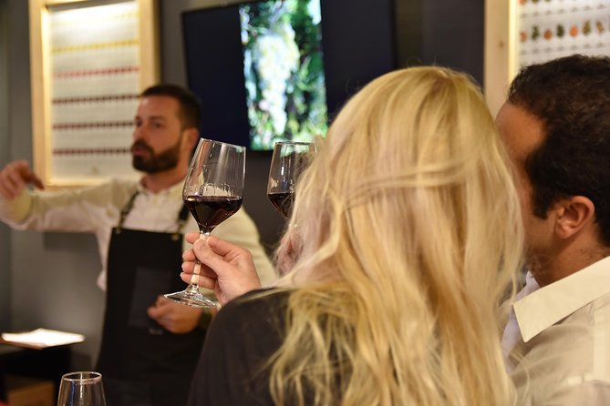 Best rated Acropolis Wine Tasting - Five Greek wines and the grapes behind them