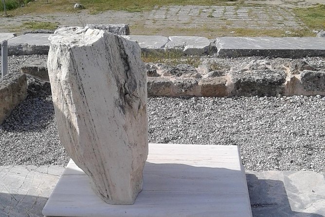 Biblical Tour Letters to The Corinthians - St Paul’s Footsteps - The sanctuary and theater at Isthmia