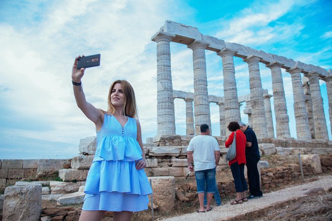 Cape Sounio and Temple of Poseidon Private Day Trip with Private Local Guide - Coffee, pastries, and the Greek pause