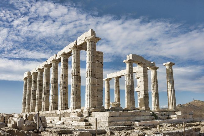 Cape Sounio Private Tour From Athens with Greek Traditional Food - What the driver can and cannot do at the temple