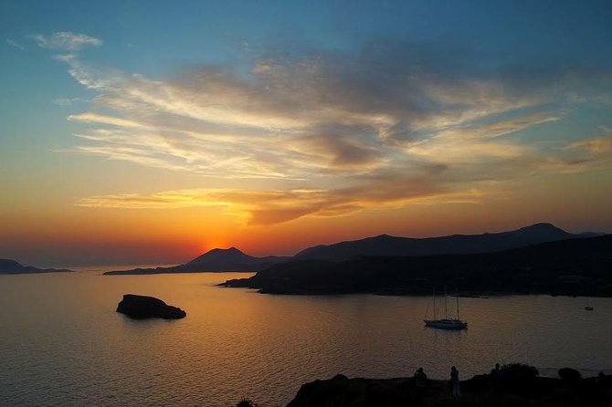 Cape Sounio Private Tour From Athens with Greek Traditional Food - What the $135.45 price really buys