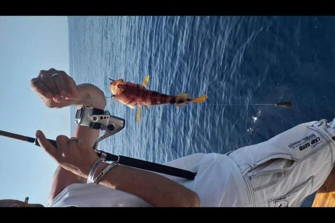 Captain Manolis Fishing with barbecue on the boat - The human side of the experience
