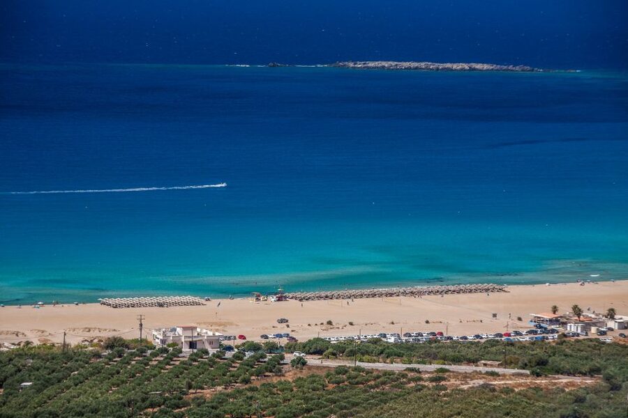 Chania: Balos and Falassarna Tour with Loungers and Lunch - Guide quality is a major part of the value