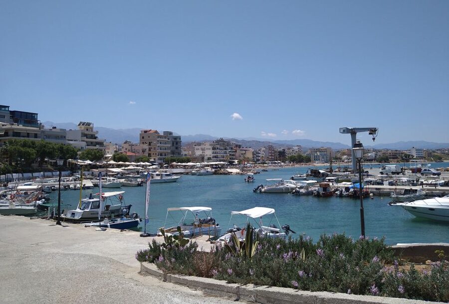 Chania: City Highlights Small Group Bike Tour - Who should book this experience?