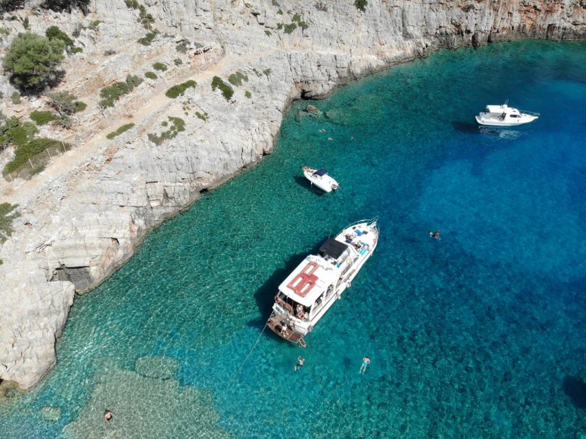 Chania: Menies Beach & Chironisia Bay Cruise with Snorkeling - Hotel pickup, timing, and the practical details