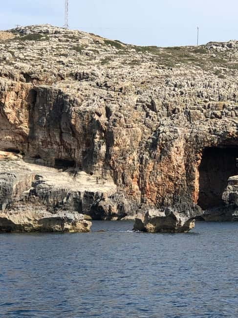 Chania: Private Cruise with Sup Food & Unlimited Drinks - Is Perseus-1 comfortable for your group?