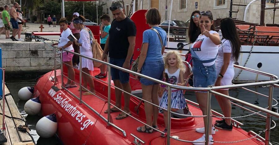 Chania: Semi-Submarine Boat Underwater Experience - Heat, motion, and what to bring