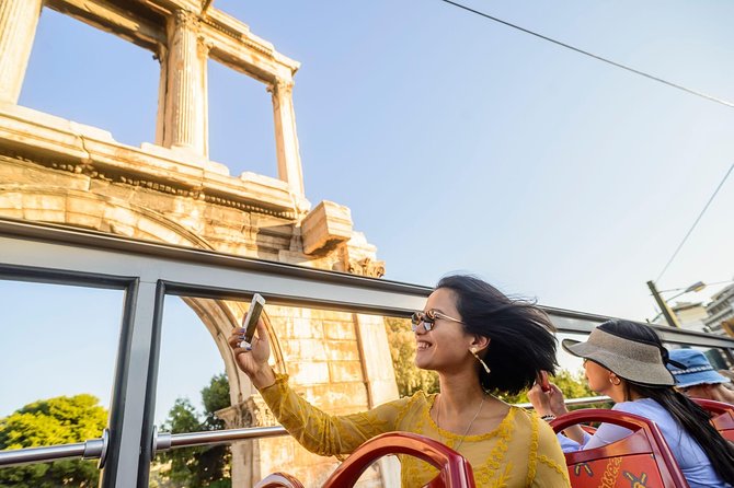City Sightseeing Athens, Piraeus & Beach Riviera Hop-On Hop-Off Bus Tours - Accessibility and comfort notes