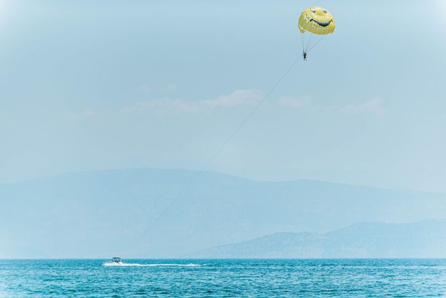 Corfu: Parasailing Adventure Near Corfu Town - What the high rating tells you, and what it does not