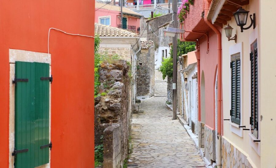 Corfu: Shore & Shared – Palaiokastritsa, Lakones, Kratsalo - What the guides add to the experience