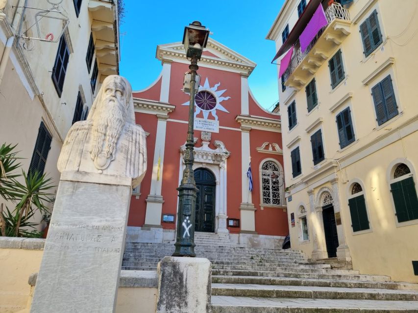 Corfu: Small Group City Walking Tour - St. Michael and St. George Palace