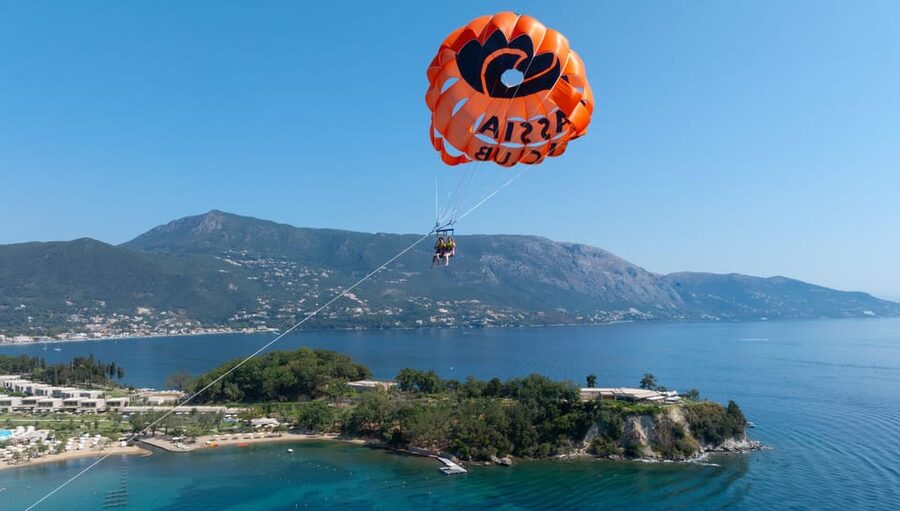 Corfu: Watersports Combo for 2 - Key points for your Dassia water day