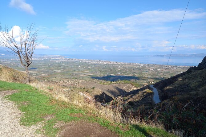 Corinth Canal Cruise, Ancient Corinth & Acrocorinth Private tour - Lunch in Ancient Corinth