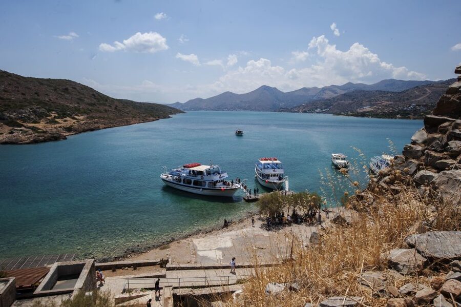 Crete: Agios Nikolaos, Plaka and Spinalonga Island Tour - Why Spinalonga is worth the long day