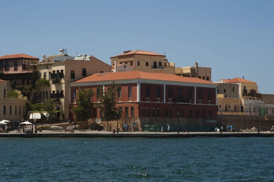 Crete: Chania, Lake Kournas and Rethymno Tour - What to pack for comfort and flexibility