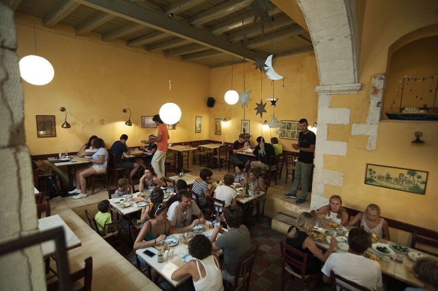 Crete: Chania, Lake Kournas and Rethymno Tour - Who will get the most from this day