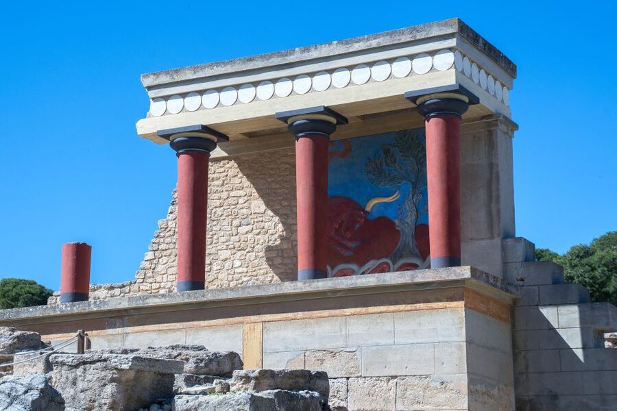 Crete: Knossos Palace & Heraklion Guided Tour - What the transport and timing are really like