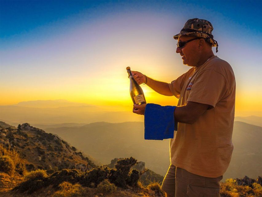 Crete: Land Rover Safari with Sunset Viewing, Dinner, & Wine - A traditional dinner at a local taverna