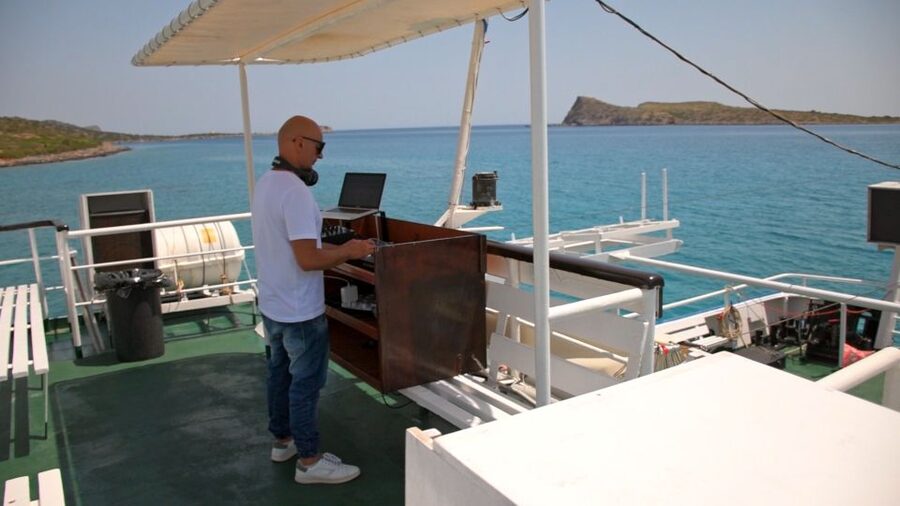 Crete: Mirabello Bay Cruise with Onboard Cocktail - A relaxed route through Mirabello Bay