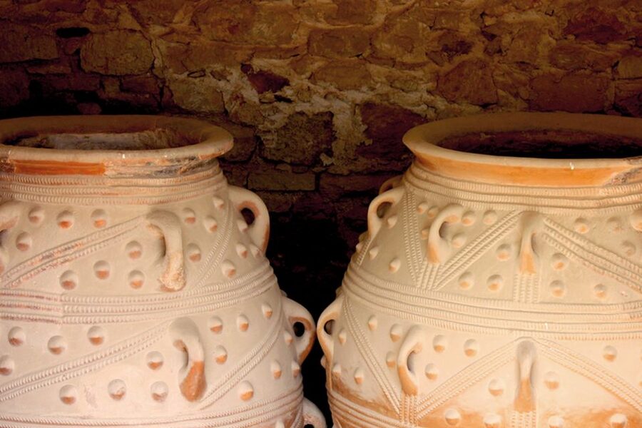 Crete: Palace of Knossos E-Ticket and Audio Guide - South Entrance Corridor and the view of Mount Juktas