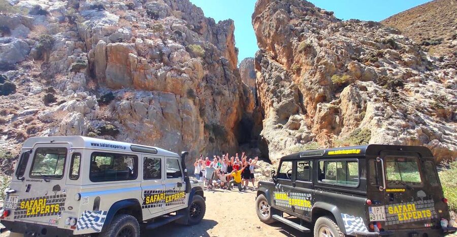 Crete: Trypiti Beach Off-Road South Tour w/ Lunch & Wine - The 4x4 route through St. Savvas and Trypiti