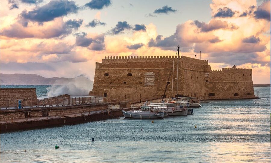 Day Trip To Heraklion City Center & Market & CretAquarium - What the $23 price really covers
