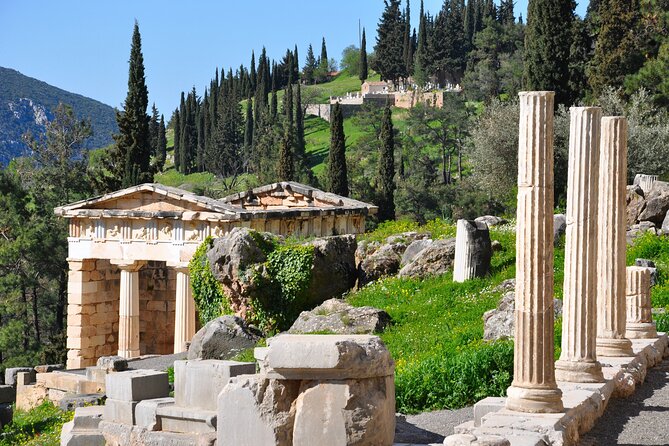 Delphi and Meteora, 2-Days Private Tour - Evening in Kalabaka beneath the Meteora rocks