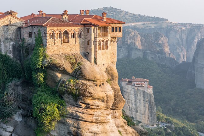 Delphi and Meteora, 2-Days Private Tour - What the private vehicle adds