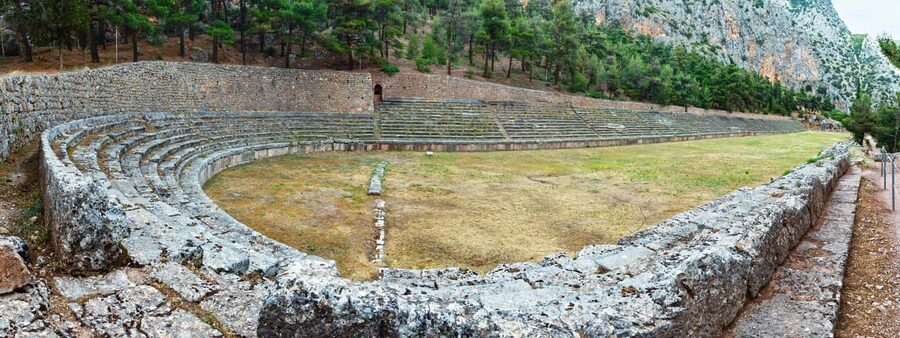 Delphi: Audiovisual self-guided tour with 3D models - The Charioteer, the Sphinx, and ancient Greek art