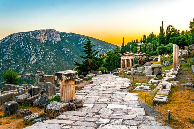 Delphi Full Day Tour - Lunch above the Itea Gulf