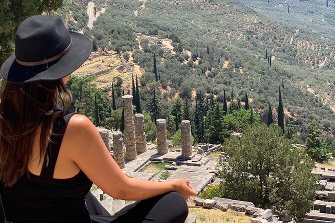 Delphi Guided Small Group Day Tour from Athens - Lunch and free time in modern Delphi