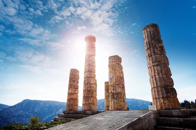 Delphi, Thermopylae, Corycian Cave 300 Spartans Tour - Why this day trip covers so much ground