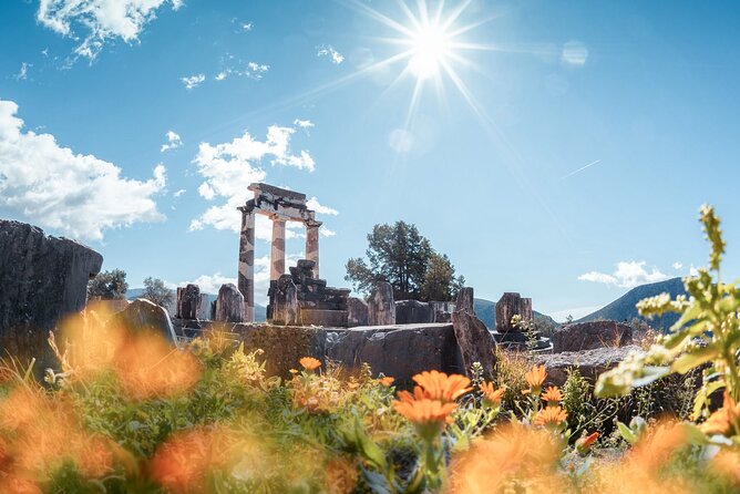 Delphi, Thermopylae, Corycian Cave 300 Spartans Tour - Delphi rewards time and preparation