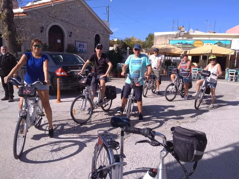 e-Bike Guided Tour to Myli Gorge with Lunch included - Who should book this experience?