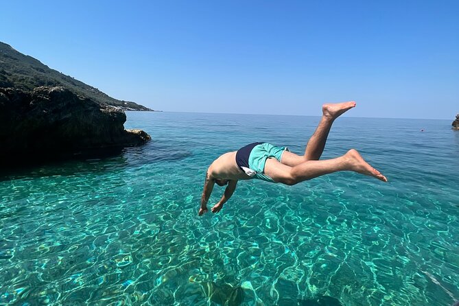 East Pelion Mini Boat Tour - Fakistra Beach: a dramatic first stop
