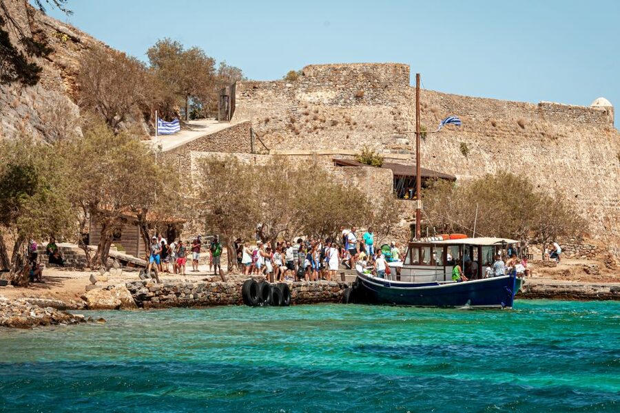 Elounda: Spinalonga Guided Boat Tour with BBQ and Swimming - Timing problems and guide communication