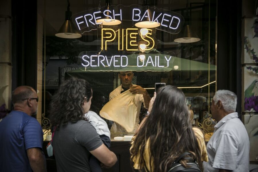 Explore the Hidden Food Gems of Athens - Who will enjoy this most?