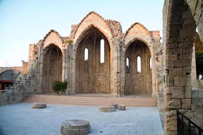 Explore the Medieval city of Rhodes on scooters - 2 hours - Key points at a glance