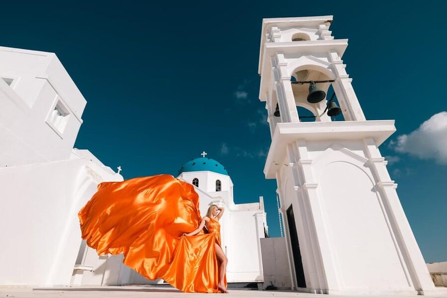 Flying dress Photoshoot in Santorini with Hotel Pickup - Photos, raw files, and the confusing editing promise