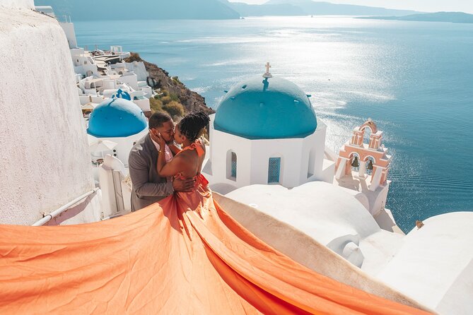 Flying Dress Santorini Photoshoot - Choosing a Flyoia dress in Santorini