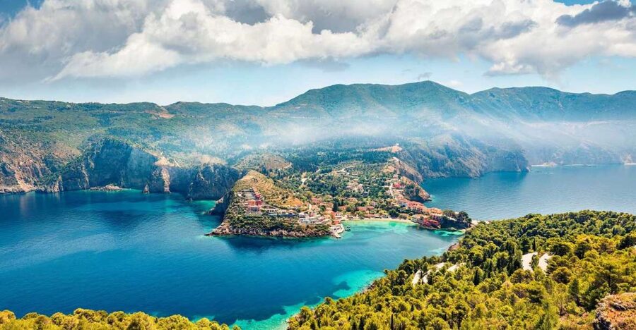 From Argostoli: Kefalonia Shore Excursion Highlights Tour - Comfort, group size, and accessibility