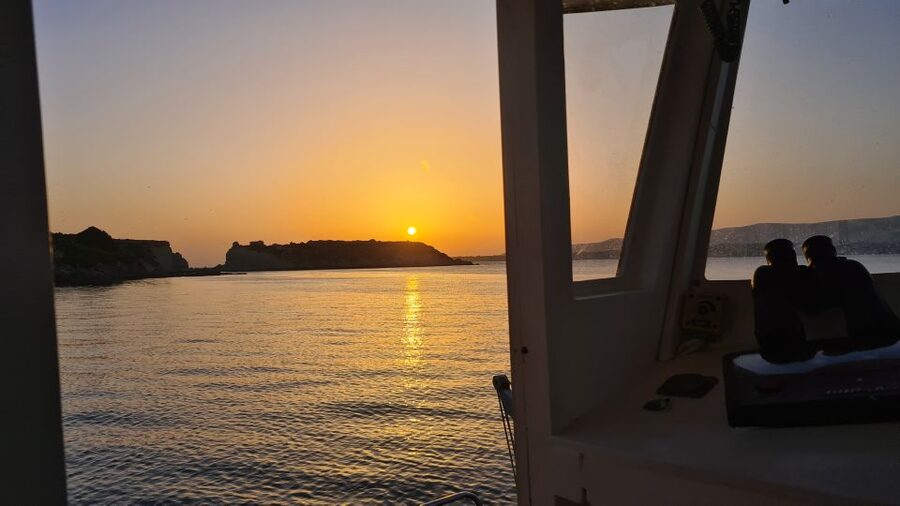 From Argostoli: Vardiani Island Sunset Cruise & Greek Meze - FAQ